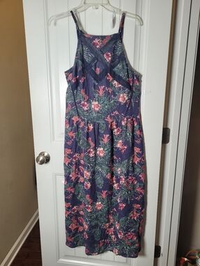 Roxy Floral Navy Halter Maxi Dress - Pink & Green Print.  Size Large